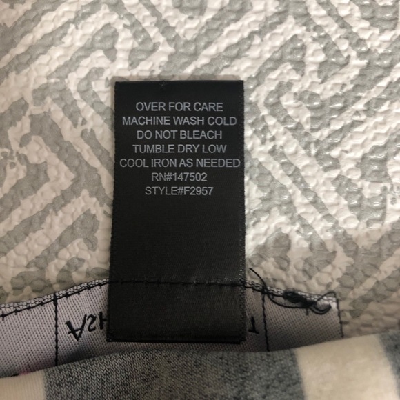 Ashley Stewart Abstract Floral Keyhole Stretch Sheath Dress 20 - Picture 7 of 7